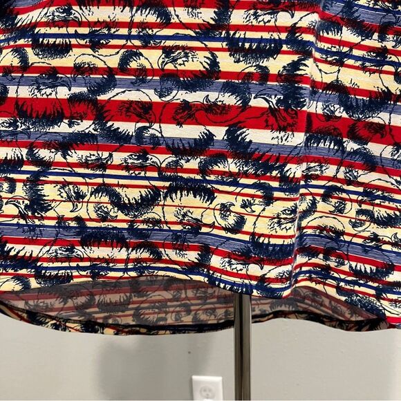 LuLaRoe Irma short sleeve Eagle print oversized top size small - Picture 5 of 12